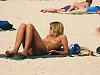 hottie-442_040t_773.jpg